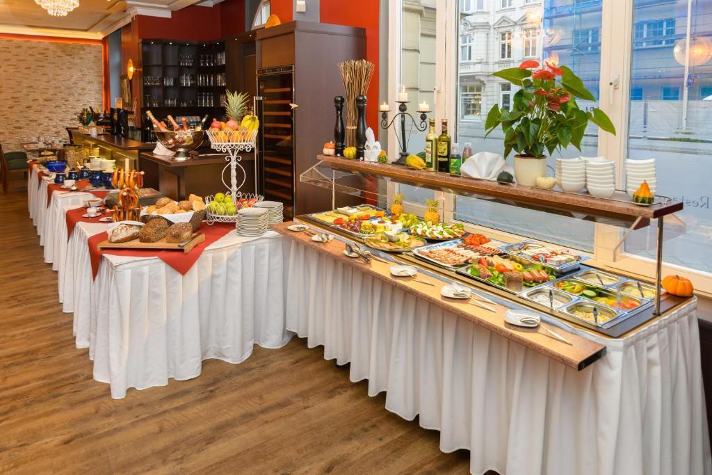 Altstadthotel Am Theater Cottbus Ngoại thất bức ảnh