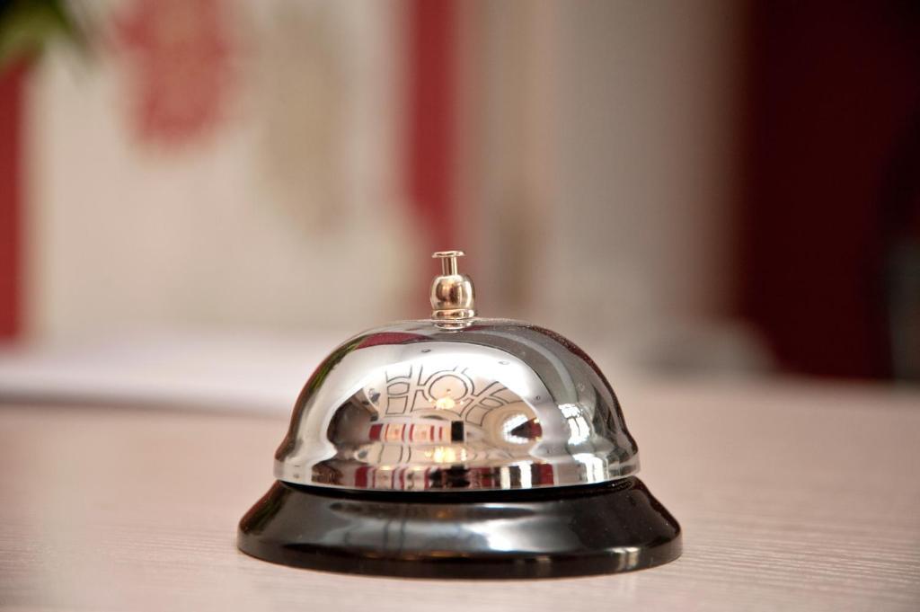 Altstadthotel Am Theater Cottbus Ngoại thất bức ảnh